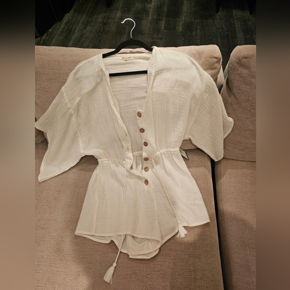 Brand New Rip Curl Romper, 100% cotton, white, NWT, coverup, M - Picture 8 of 10